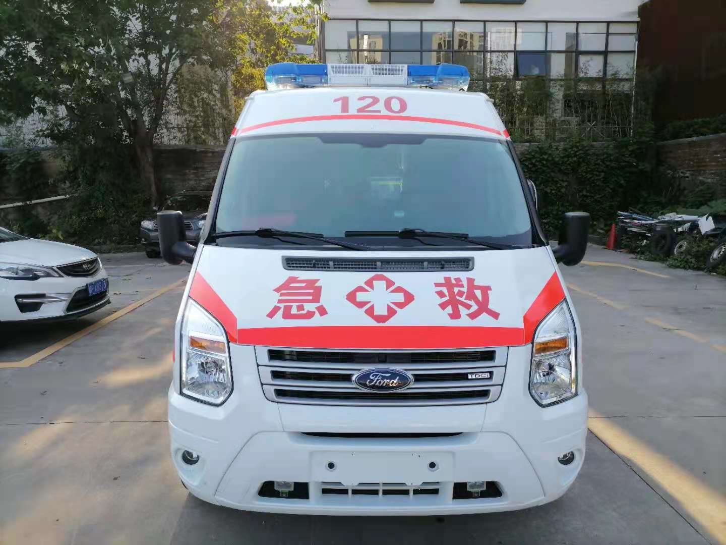 隆安县妇婴监护型护送